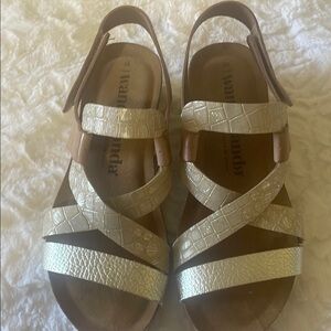 Wanda Panda Leather Summer Sandals